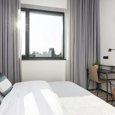 Vaeo Keskus Modern Guest *